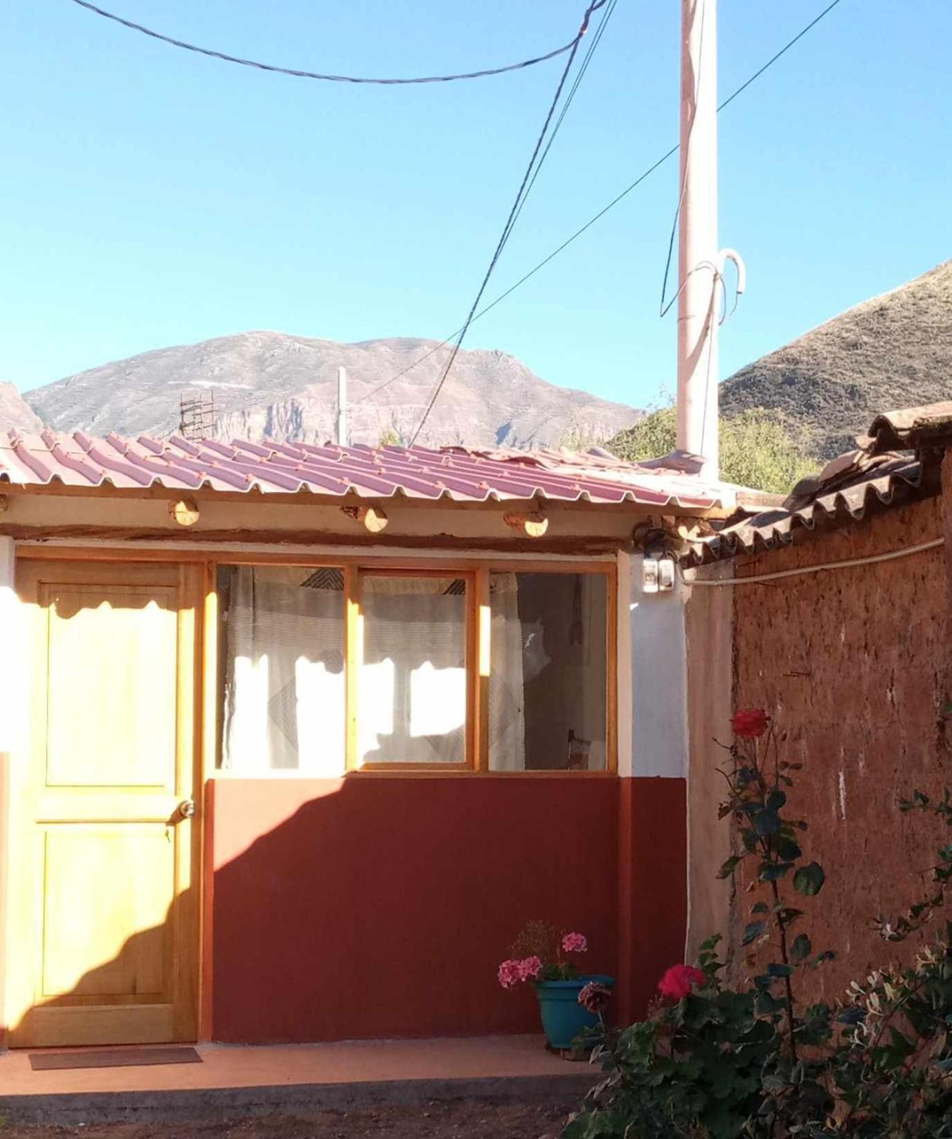 Wayqi Wasi Guest House Писак Екстериор снимка